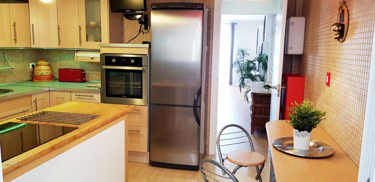 Apartamento Duplex Frente Al Mar Paseo Maritimo Torremolinos Appartamento Esterno foto
